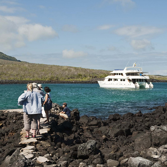 Galapagos Tour Reviews